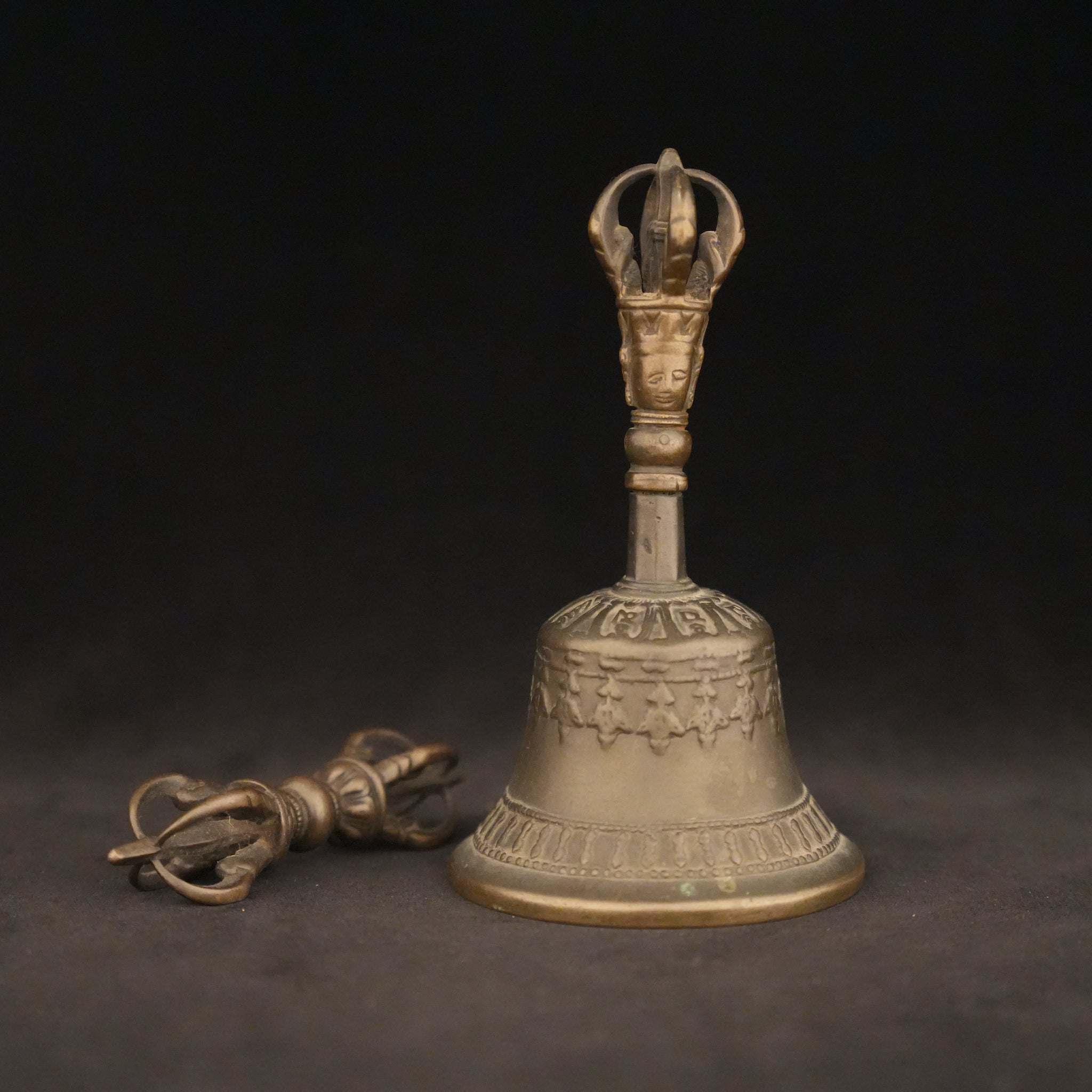 File:Tibetan bells.jpg - Wikipedia
