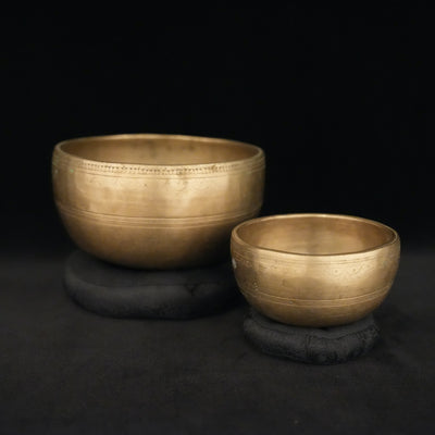 Were antique singing bowls made as pairs or as sets?