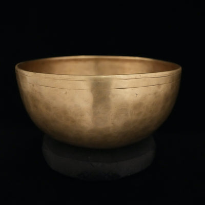 Antique-Singing-Bowl-L108