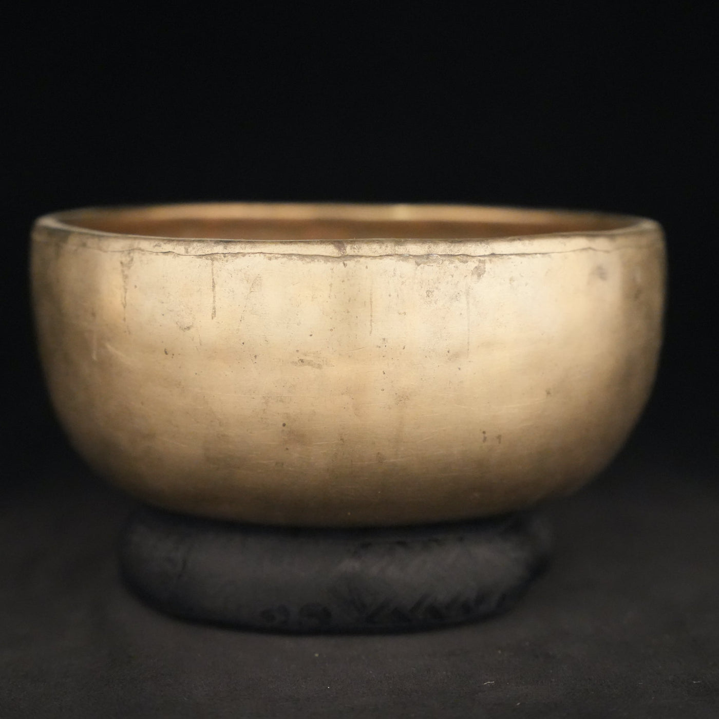 Antique-Singing-Bowl-M255