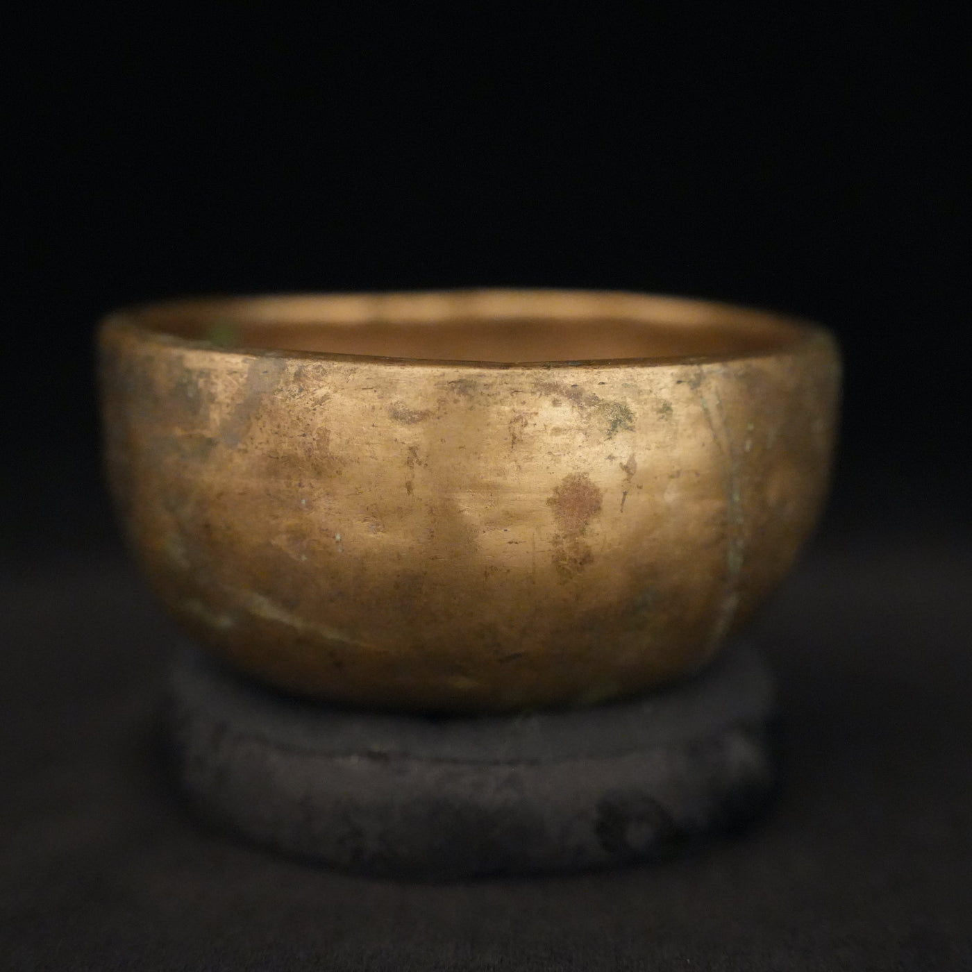 4.5" Antique Singing Bowl in G