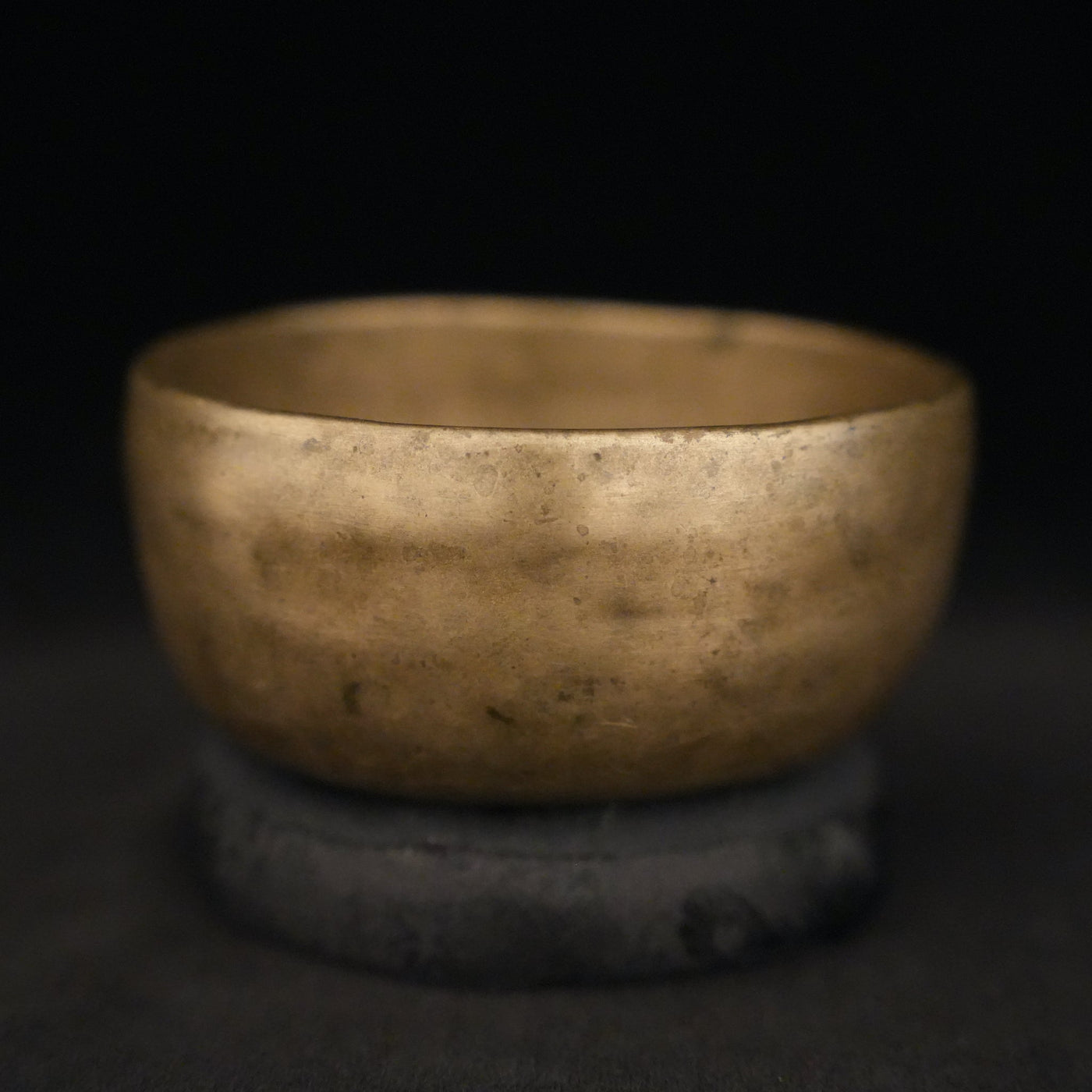 4.75" Antique Singing Bowl in C#