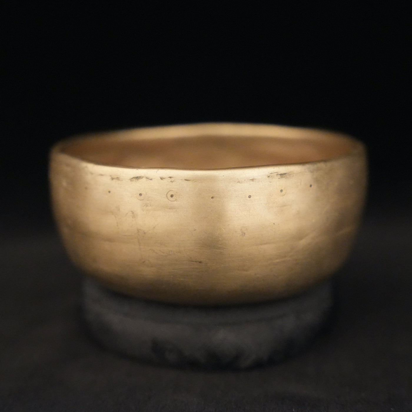 4.75" Antique Singing Bowl in E