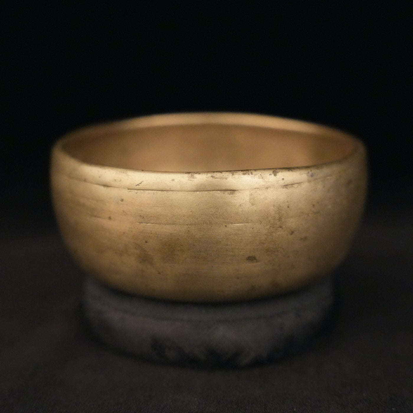 4.75" Antique Singing Bowl in D