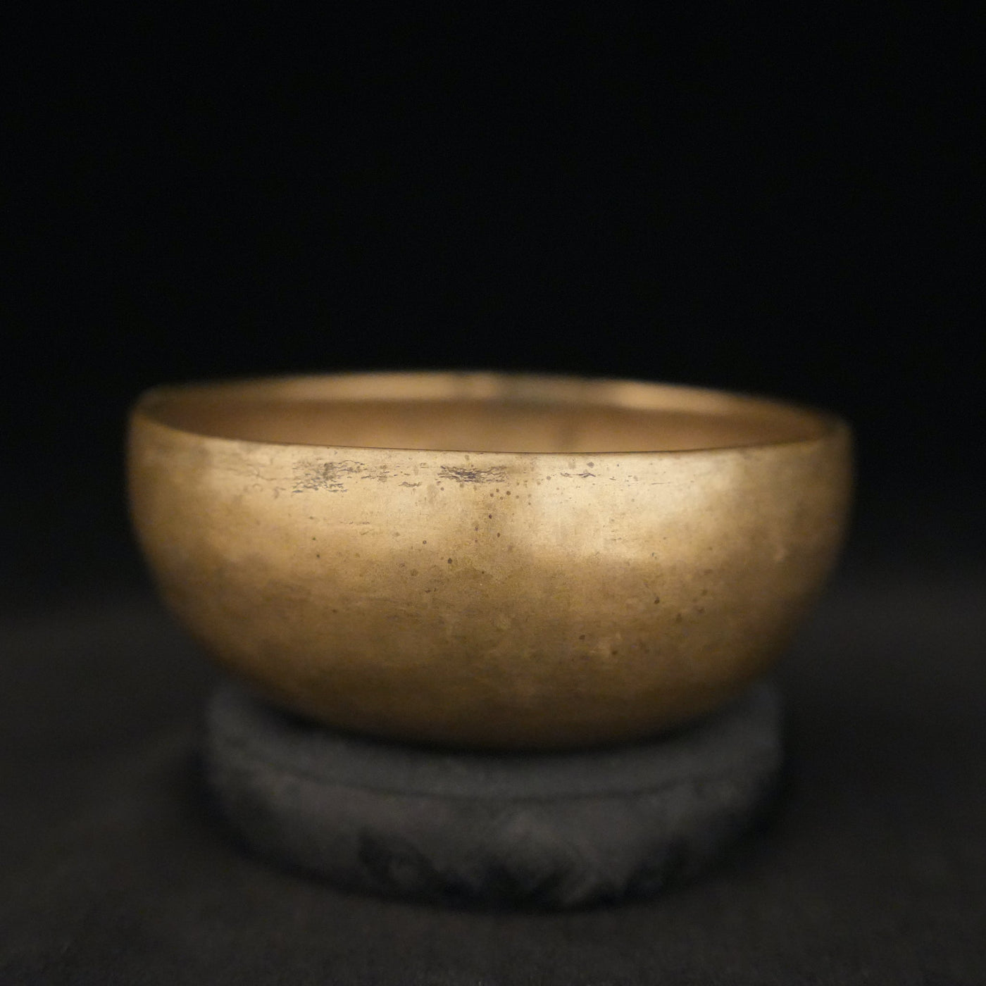 4.75" Antique Singing Bowl in C#