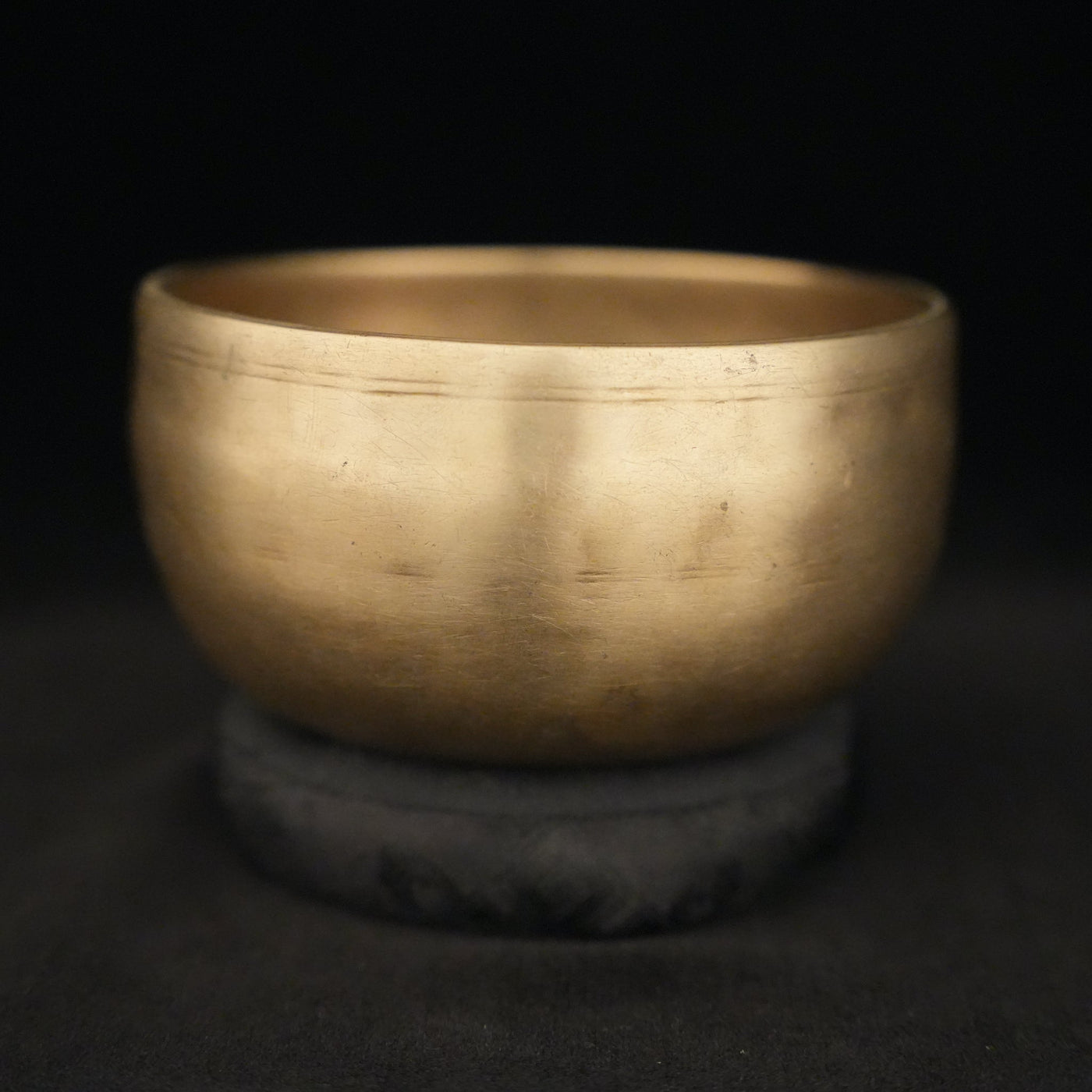 4.75" Antique Singing Bowl in A#