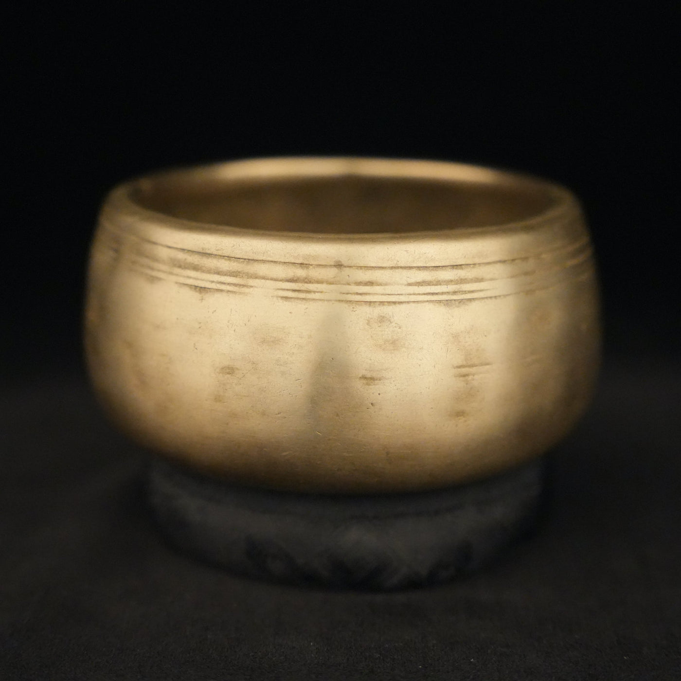 4.75" Antique Singing Bowl in C