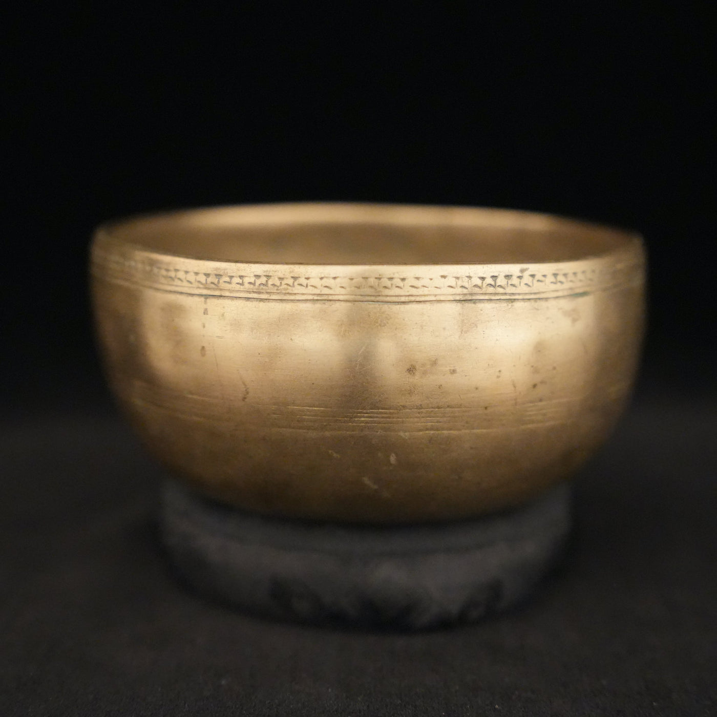 Antique-Singing-Bowl-S198