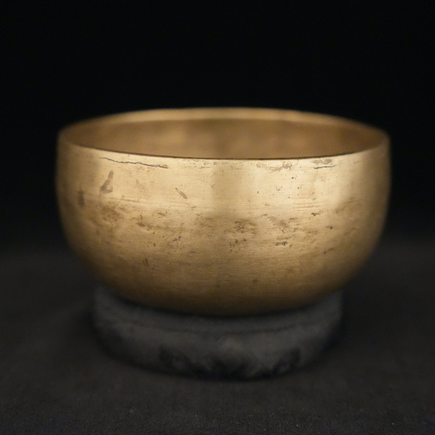 Antique-Singing-Bowl-S201