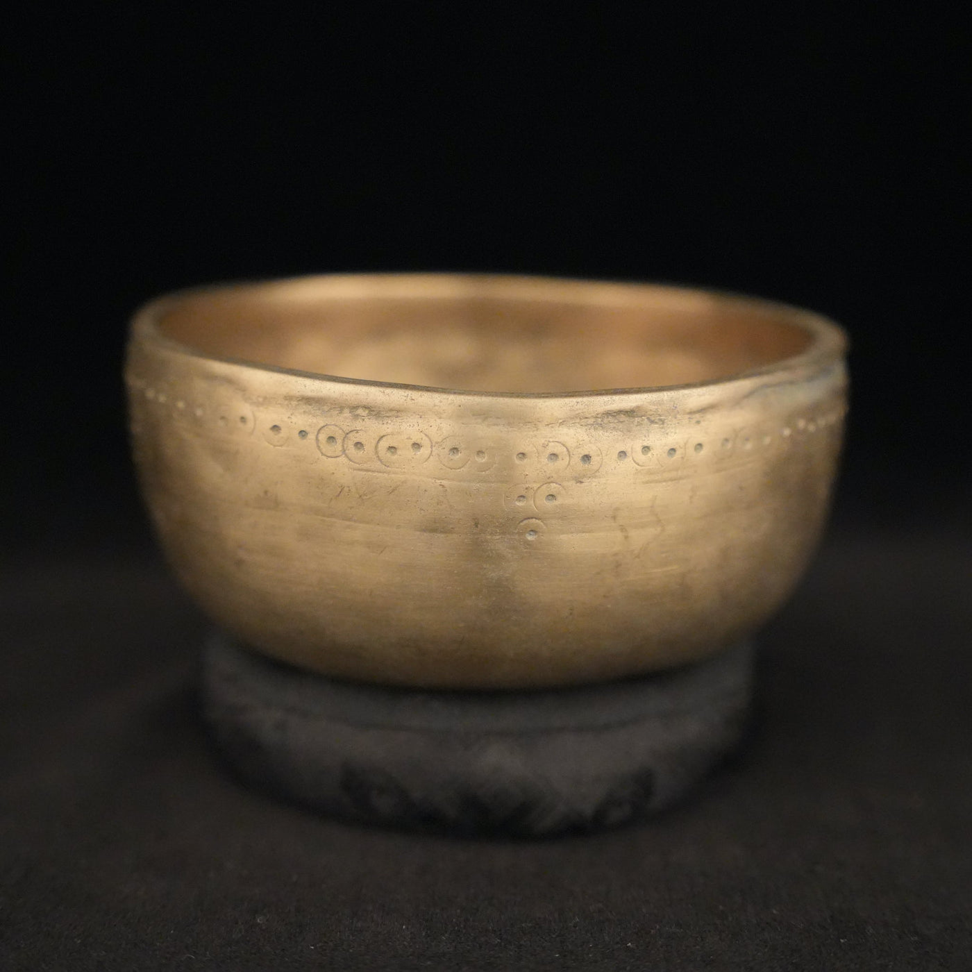 Antique-Singing-Bowl-S221