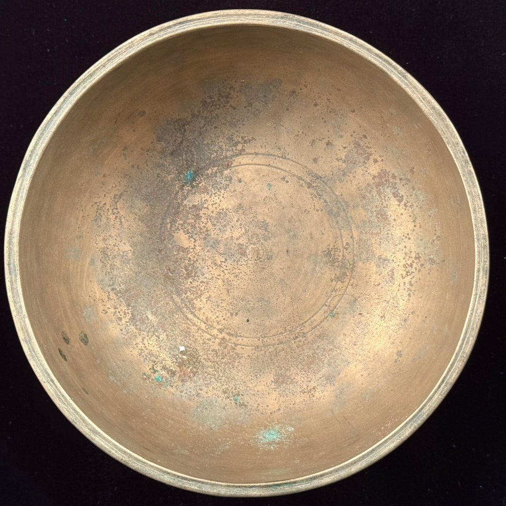 Antique-Singing-Bowl-S244