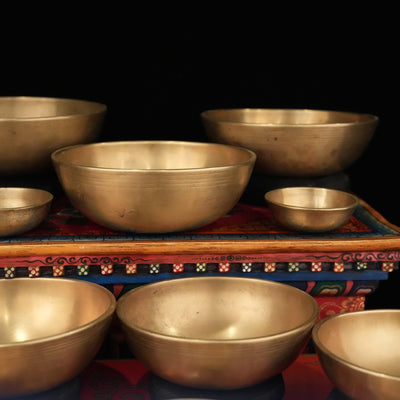 3 Octave Set of 14 Fine Antique Singing Bowls Set 10