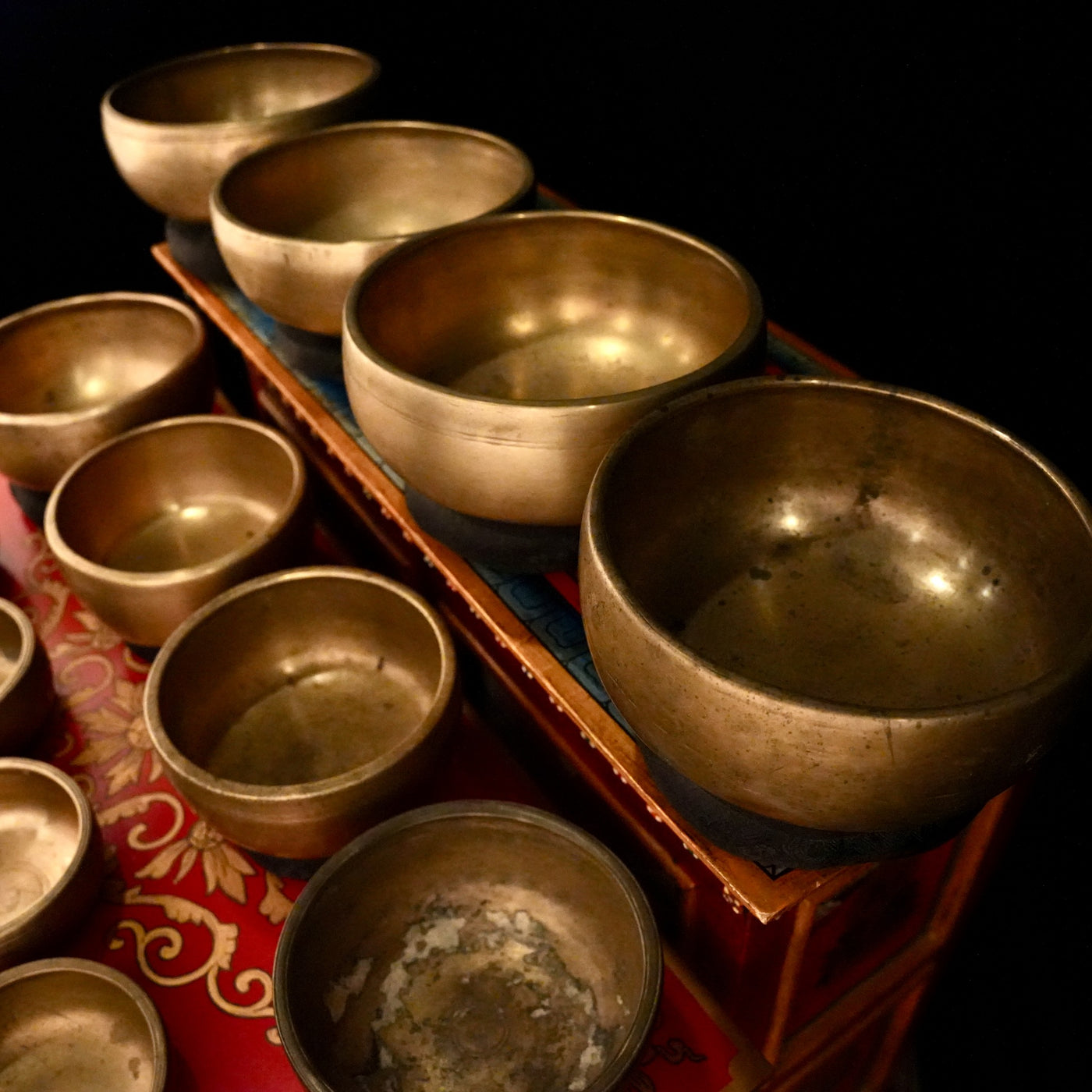 12 Ancient Rare Singing Bowls: Set 12