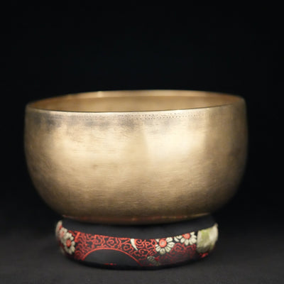 Antique-Singing-Bowl-M073