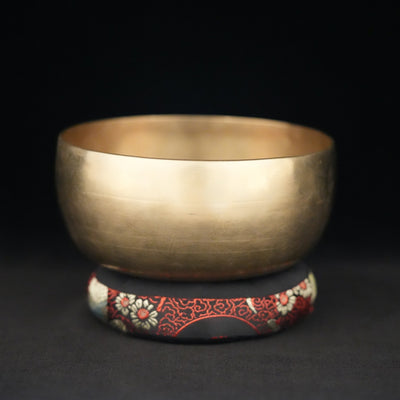 6.25 in. Antique Singing Bowl in F