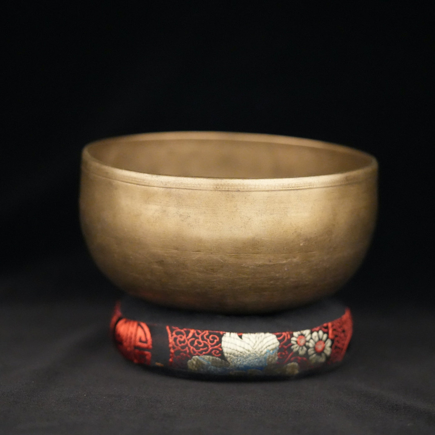 Antique-Singing-Bowl-M130