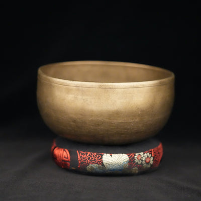 Antique-Singing-Bowl-M130