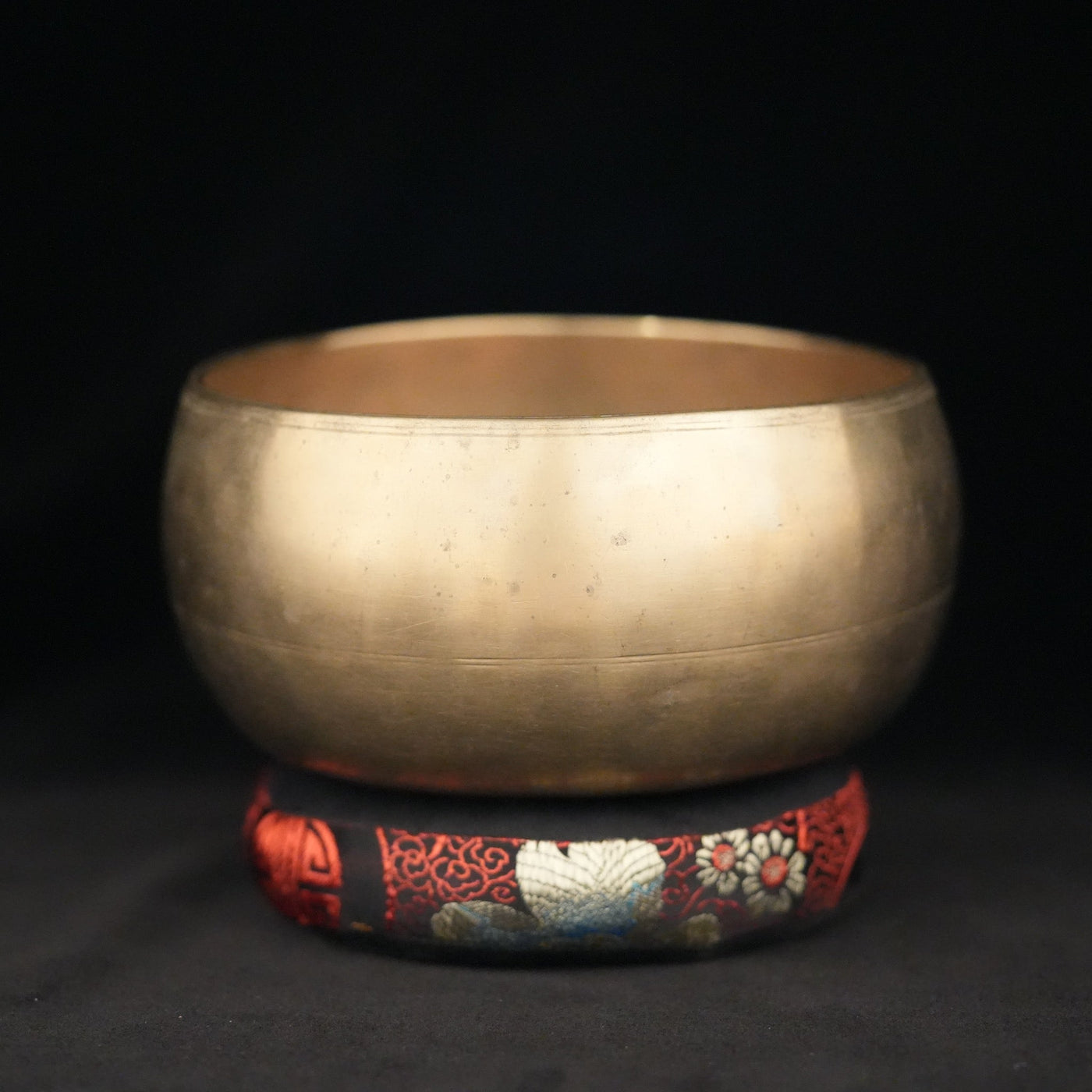 Antique-Singing-Bowl-M132