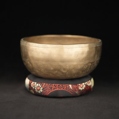 Antique Singing Bowl M005