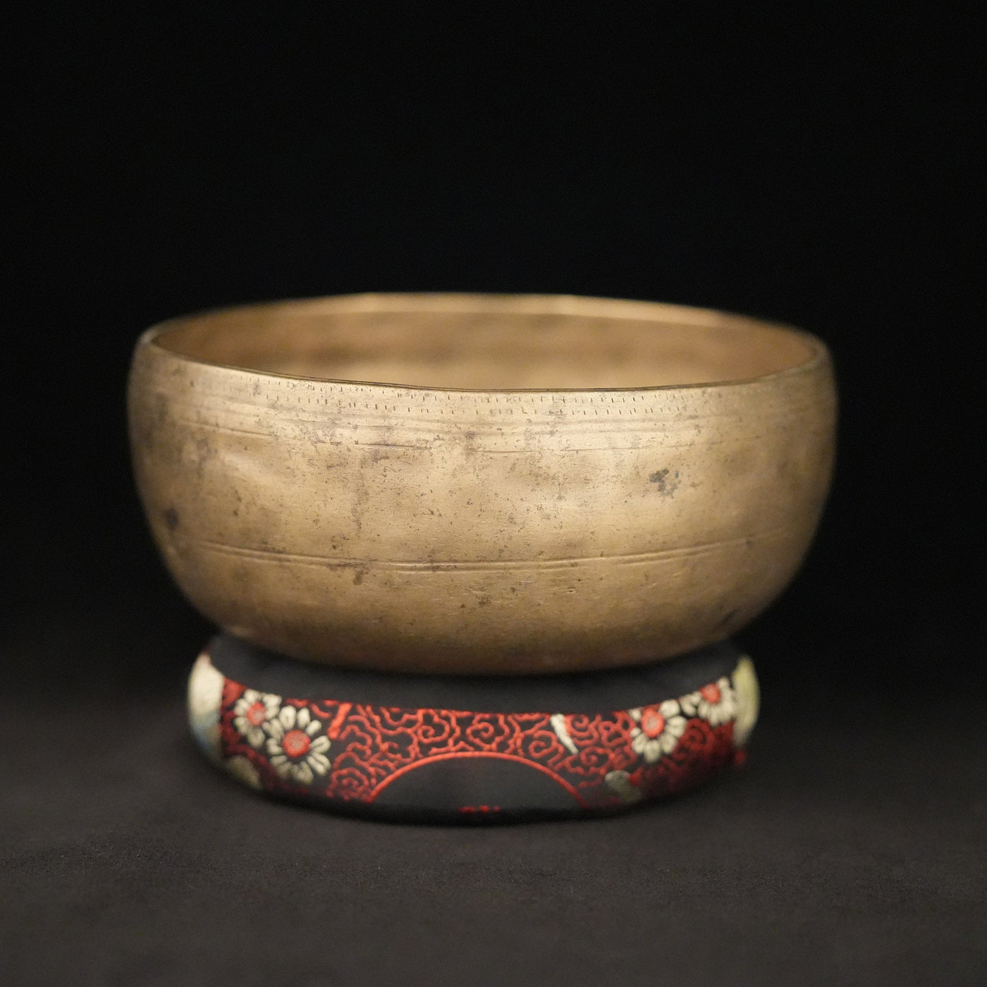 6.5" Antique Singing Bowl in F