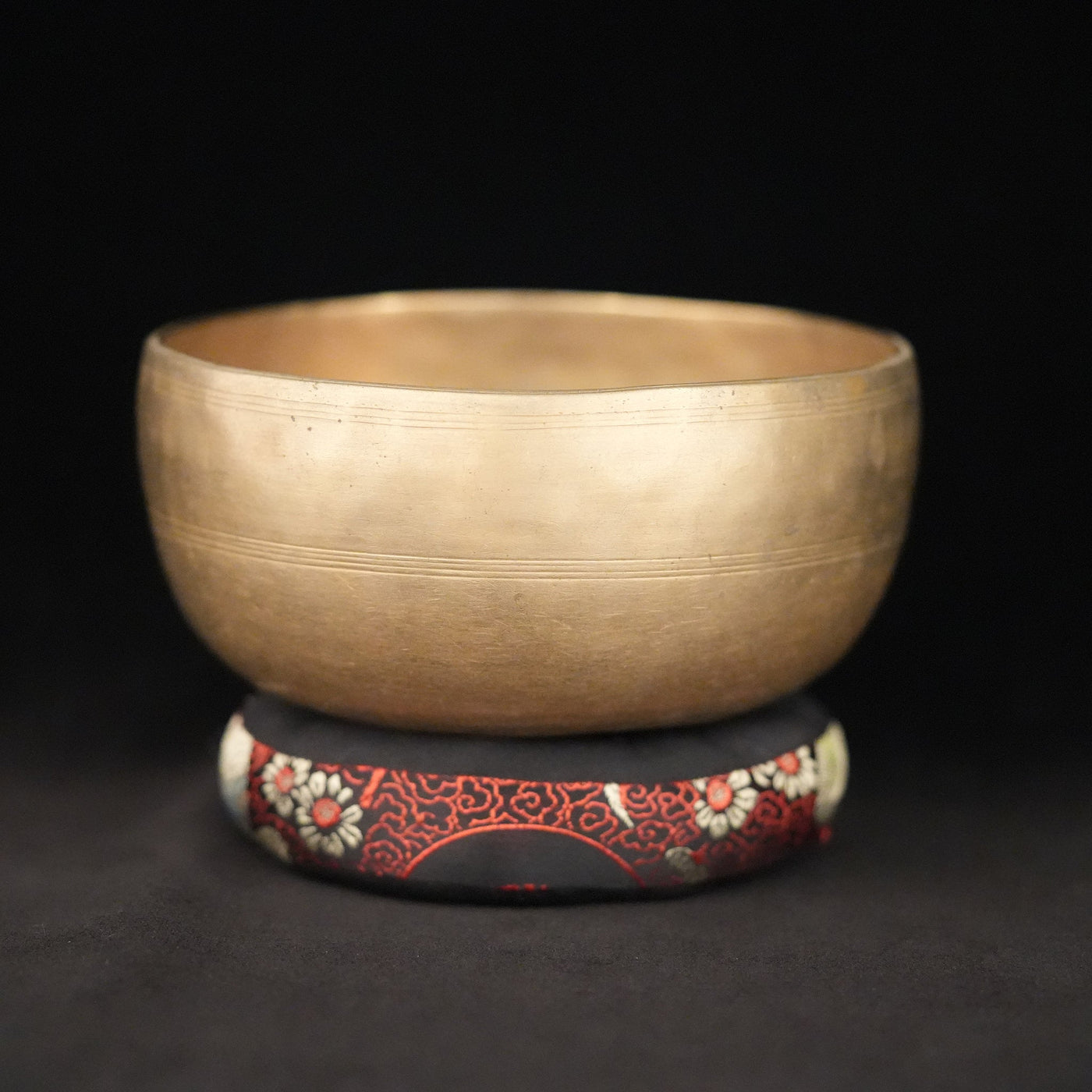 6.25" Antique Singing Bowl in D