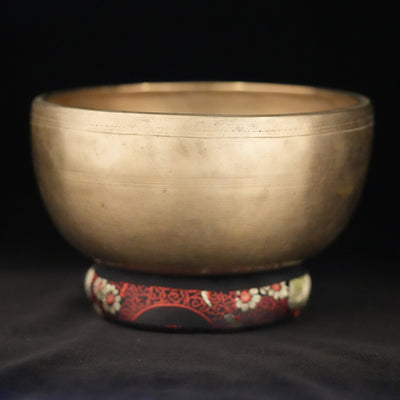 Antique Singing Bowl M041