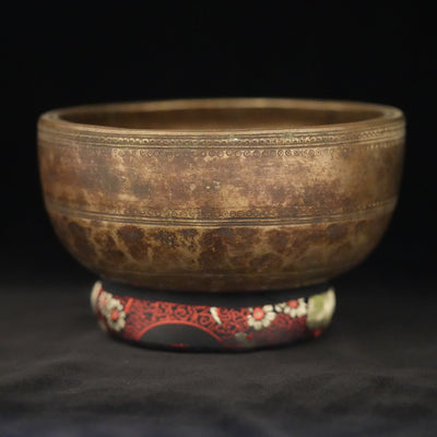 Antique Singing Bowl M044